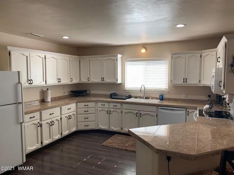 978 S Gary Ave, Eagar, AZ 85925 photo 3