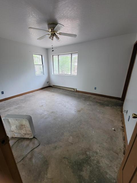 672 S Harless St, Eagar, AZ 85925 photo 4