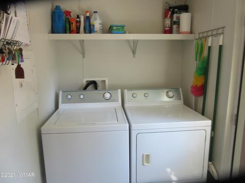 2177 S Oval Dr, Overgaard, AZ 85933 photo 11