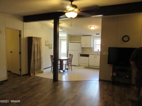 2177 S Oval Dr, Overgaard, AZ 85933 photo 14