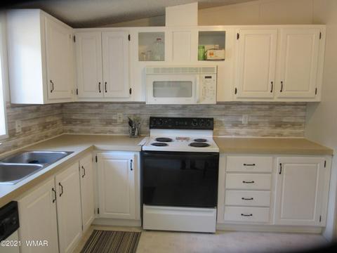 2177 S Oval Dr, Overgaard, AZ 85933 photo 8