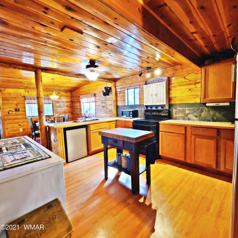 2866 Big Pine Rd, Overgaard, AZ 85933 photo 19