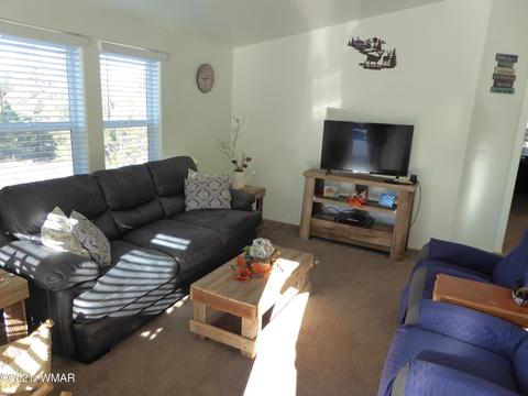 3655 Pine Rim Dr, Overgaard, AZ 85933 photo 3