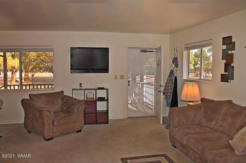 2043 Timber Trail Loop, Overgaard, AZ 85928 photo 8