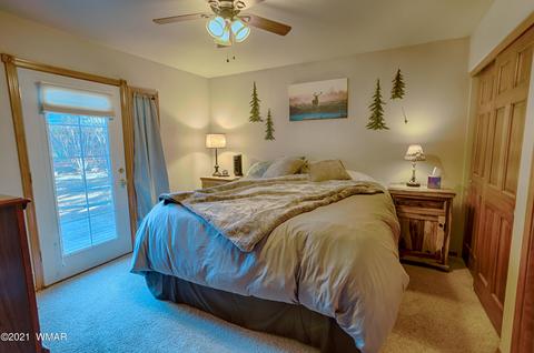 2644 Lodge Loop, Overgaard, AZ 85933 photo 4