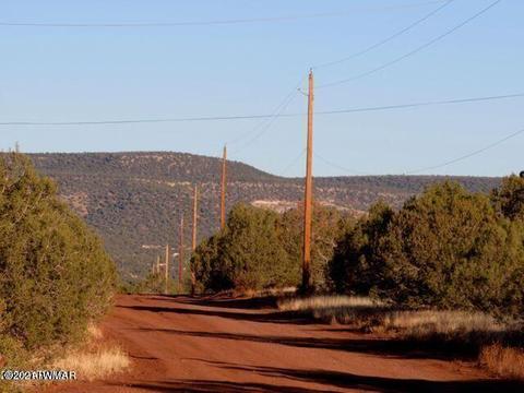 4452 N Quarry Rd, Ash Fork, AZ 86320 photo 1