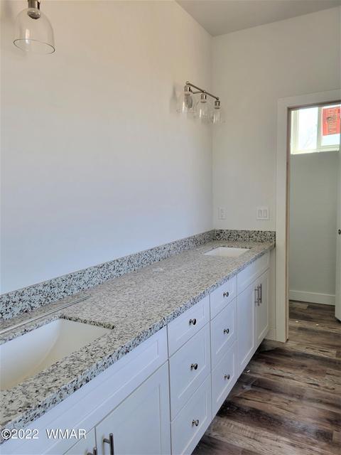 176 N River Rd, Eagar, AZ 85925 photo 9