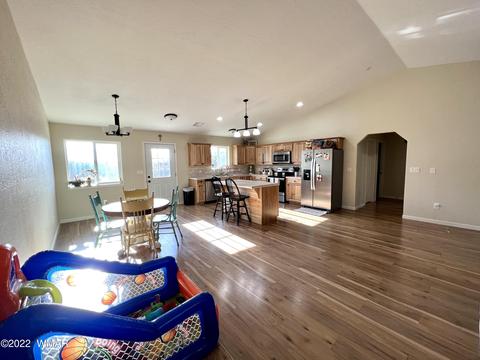 1162 S Crosby St, Eagar, AZ 85925 photo 3