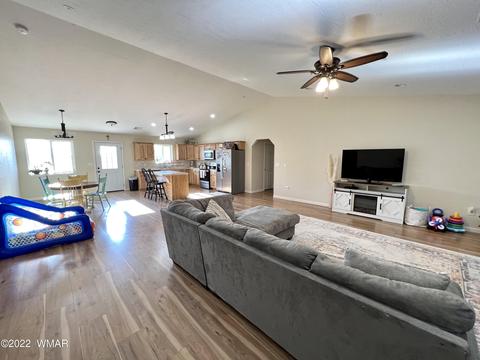 1162 S Crosby St, Eagar, AZ 85925 photo 2