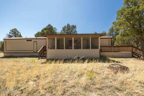 2970 Cozy Cir, Overgaard, AZ 85933 photo 4
