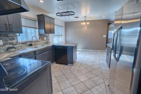 697 S Main St, Snowflake, AZ 85937 photo 7