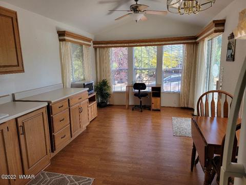 2271 Hanging Tree Ln, Overgaard, AZ 85933 photo 10