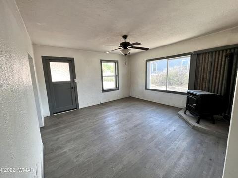 210 S Harless St, Eagar, AZ 85925 photo 7