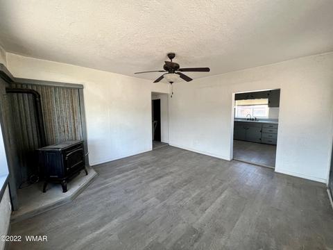 210 S Harless St, Eagar, AZ 85925 photo 3