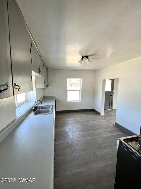 210 S Harless St, Eagar, AZ 85925 photo 6