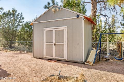 1980 Rustling Pine Dr, Overgaard, AZ 85933 photo 11