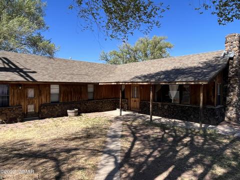 52 N Zuni St, Springerville, AZ 85938 photo 1