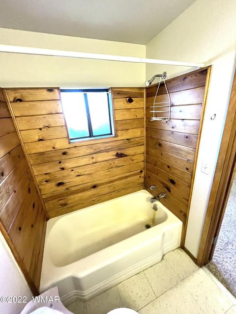 52 N Zuni St, Springerville, AZ 85938 photo 6