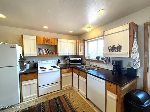 611 E Yaqui St, Springerville, AZ 85938 photo 9