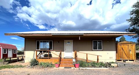611 E Yaqui St, Springerville, AZ 85938 photo 2