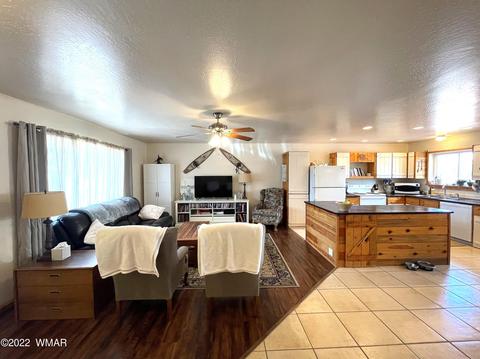 611 E Yaqui St, Springerville, AZ 85938 photo 4