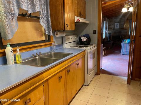 361 W 4th St, Eagar, AZ 85925 photo 9