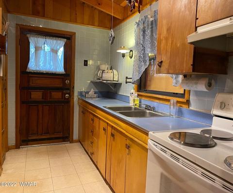 361 W 4th St, Eagar, AZ 85925 photo 10