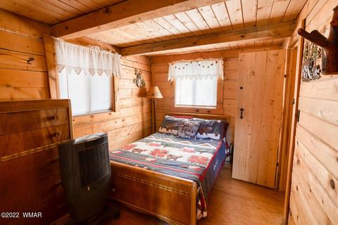3367 Navajo Dr, Overgaard, AZ 85933 photo 6