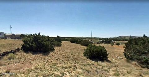 74 Dawn Ln, Concho, AZ 85924