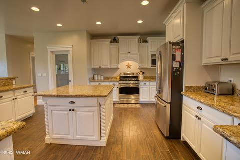 584 E Greer Ave, Snowflake, AZ 85937 photo 7