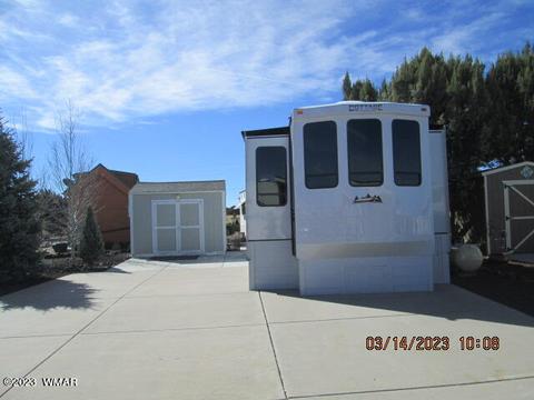 8227 Lake Front Dr, Show Low, AZ 85901