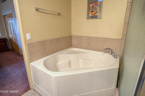 1835 Apache Pl, Show Low, AZ 85901 photo 13