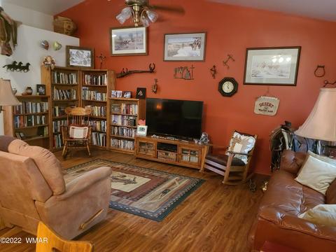 727 E Pebble Ln, Taylor, AZ 85939 photo 6