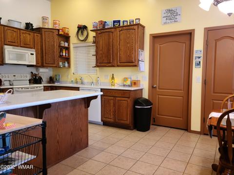727 E Pebble Ln, Taylor, AZ 85939 photo 11