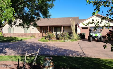 727 E Pebble Ln, Taylor, AZ 85939