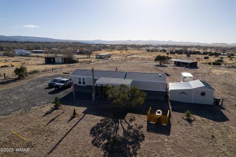 135 N A St, Springerville, AZ 85938 photo 4