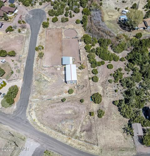 1065 Edith Dr, Eagar, AZ 85925 photo 3