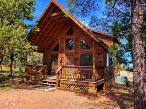 2745 Kittyhawk Ln, Overgaard, AZ 85933