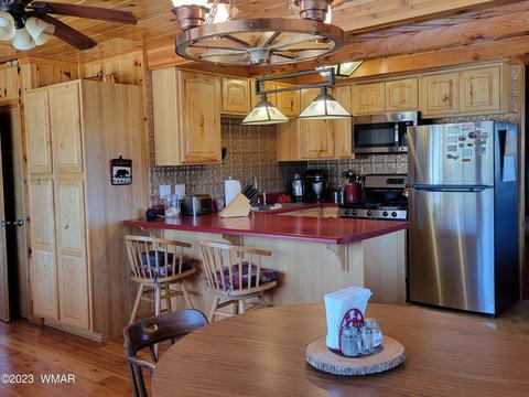 1316 S Pine St, Eagar, AZ 85925 photo 5