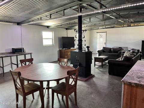 Dining - 31 Co Rd, Concho, AZ 85924 photo 1 of 2