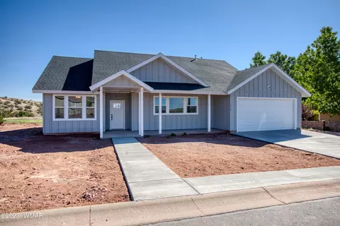 1718 W Stagecoach Ln, Snowflake, AZ 85937