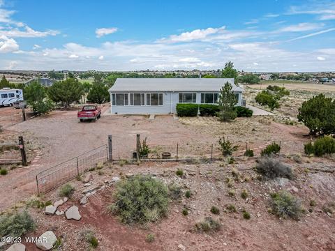 86 W Vista Dr, Taylor, AZ 85939
