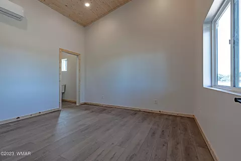2279 Meadow Ln, Overgaard, AZ 85933 photo 9