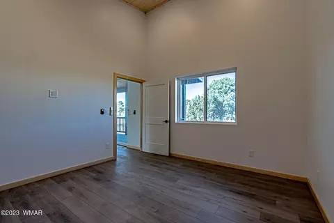 2279 Meadow Ln, Overgaard, AZ 85933 photo 14