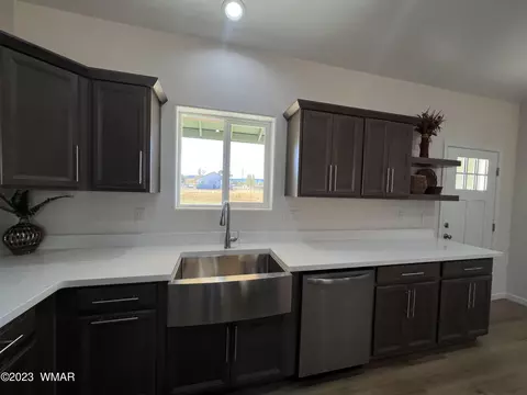 Kitchen - 235 E 5th Ave, Eagar, AZ 85925 photo 3 of 4