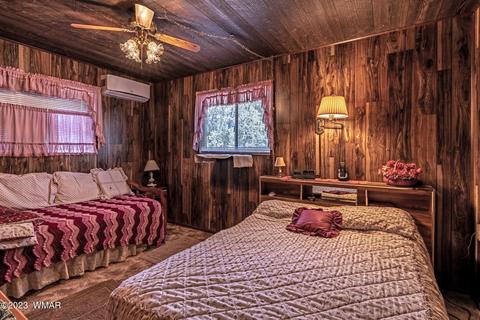 2156 Blue Jay Rd, Overgaard, AZ 85928 photo 9