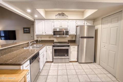 2769 Sports Village Loop, Pinetop, AZ 85935