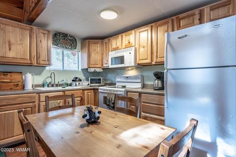 3459 Quail Run Rd, Overgaard, AZ 85928 photo 7