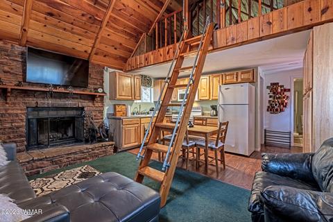 3459 Quail Run Rd, Overgaard, AZ 85928 photo 5