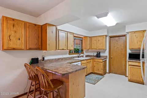 803 E Tori Cir, Springerville, AZ 85938 photo 7